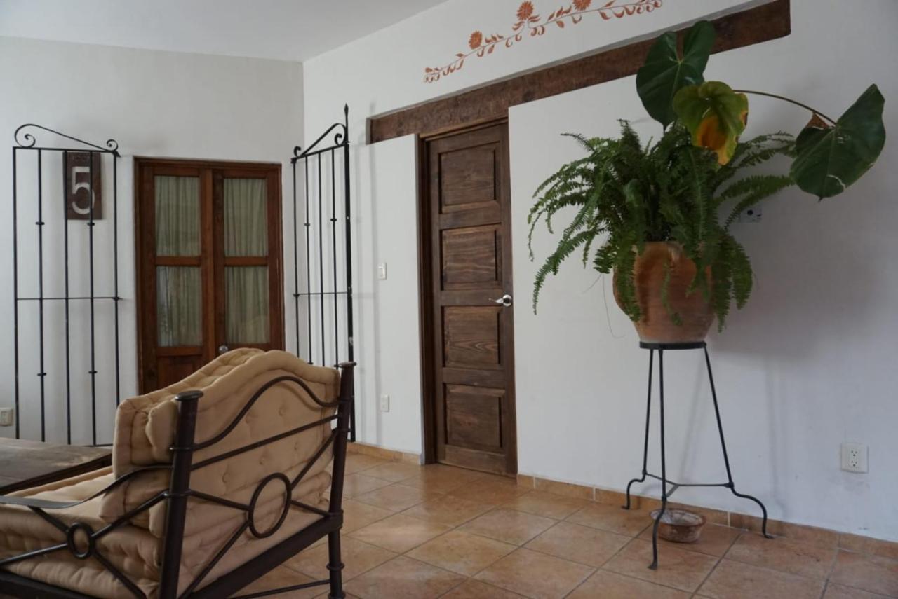 Alojamiento Jalatlaco - Car Rental! Estacionamiento En La Calle Sujeto A Disponibilidad Oaxaca 외부 사진